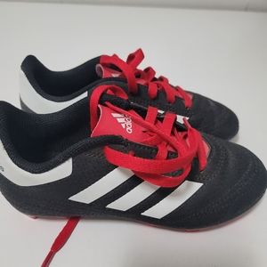 Boys soccer cleats